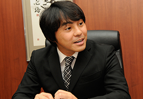 相川佳之氏