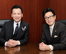 井上裕之氏 × 青木仁志
